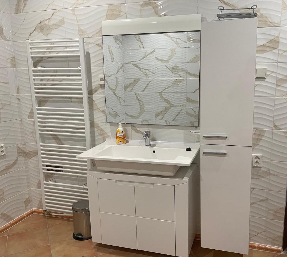 Milky Way Apartment Sokolov Ngoại thất bức ảnh